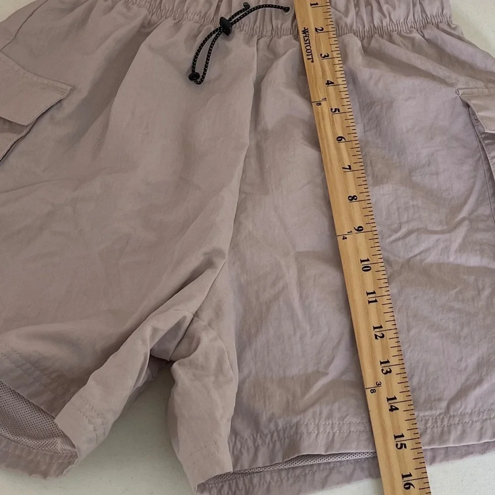 Nike Sportswear Essential Woven Cargo Shorts S Pink Mauve‎ Utility Nylon Hiking